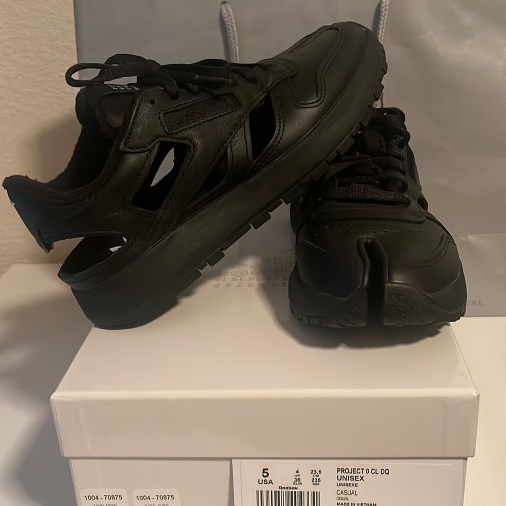 Maison Margiela x Reebok Classic Tabi Biachetto Sneaker